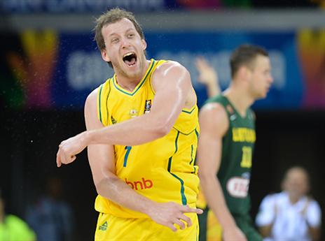 אינגלס, יגיע לנוק-אאוט (אתר פיב"א)