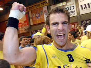 ניצחון נפלא. גל אברהם