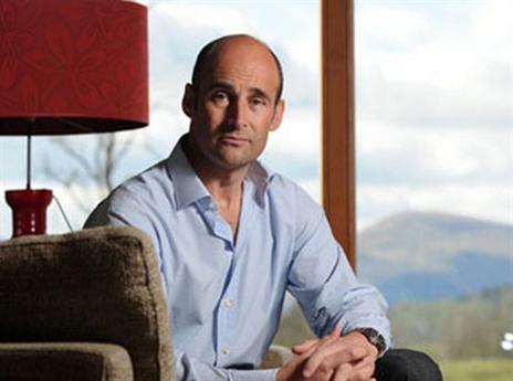 זכה למחמאות על עבודתו בריינג'רס