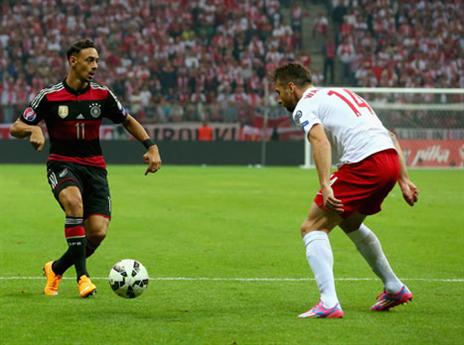 קארים בלערבי. קיבל את החולצה ואיכזב