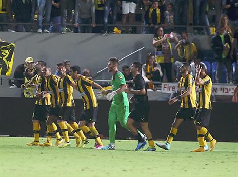 שעדיין לא הפסידה