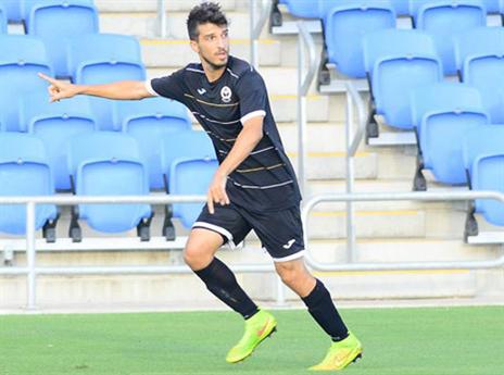 בדרך החוצה. עומרי קנדה (האתר הרשמי, מכבי נתניה)