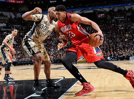 סופרסטאר אמיתי. דייויס (gettyimages)