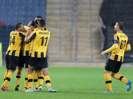 בשני: מכבי ת"א מגיעה