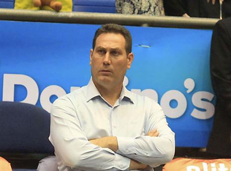 גודס, הקבוצה שלו דוהרת (אלן שיבר)