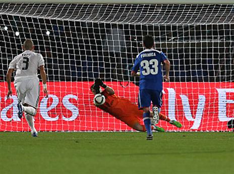 פנדל שני שהוא עוצר בתוך ימים ספורים. קסיאס