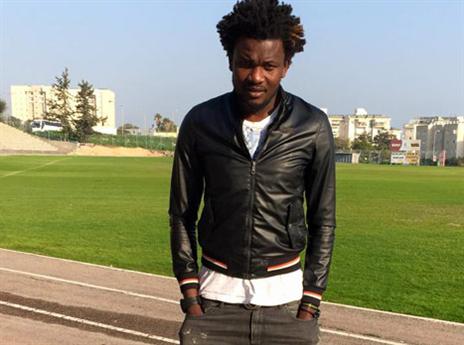 נחת בטבריה. אדאמס (צילום: גילה בוהדנה)