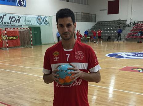 אין סנטימנטים לאקסיות. כרמין