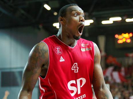 "מתאים לטופ של היורוליג". גייטס (אלן שיבר)