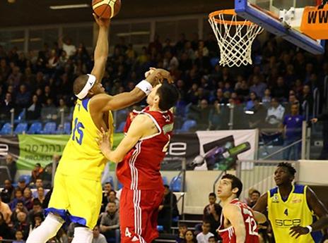 למרות פערי המיקום  - ניצחון מרשים (לירון מולדובן)