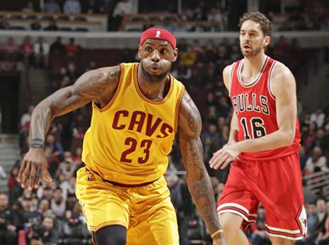 אולי ייפגשו גם בפוסט-סיזן. לברון וגאסול (gettyimages)