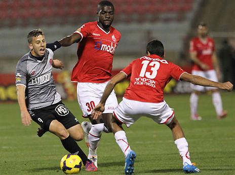 האדומים לא הצליחו לשמור על המומנטום (צילום: דני מרון)