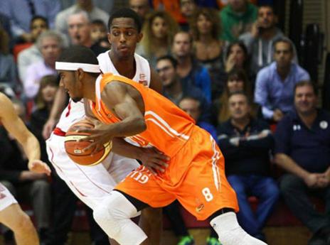 אובאנון יקבל פרחים, דאוסן ימשיך לרוץ? (עודד קרני, אתר המנהלת)