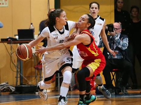 שפיר ורמלה התקשו (עודד קרני)