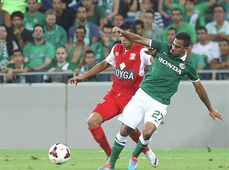 מקבל צ'אנס נדיר. משומר (אלן שיבר)