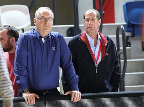 צביקה  שרף. לא לוקח סיכונים (אלן שיבר)