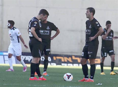 להיות או לחדול. פ"ת על סף ירידה (אלן שיבר)