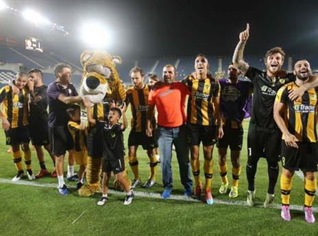 מחכים להודעה של טביב (אלן שיבר)