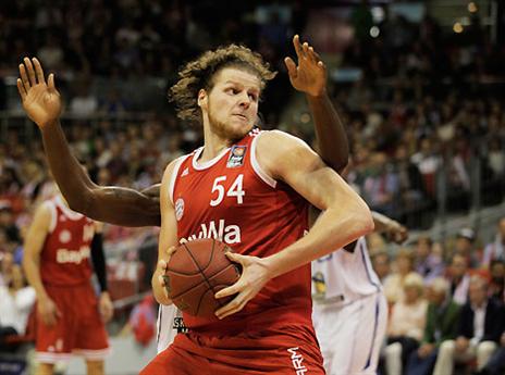 בראיינט, ילבש צהוב? (GETTYIMAGES)