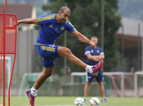 מזרחית בחדר ההלבשה. בן חיים (האתר הרשמי של מכבי ת"א)