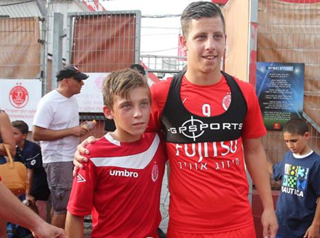 רייכרט ואוהד צעיר (אלן שיבר)