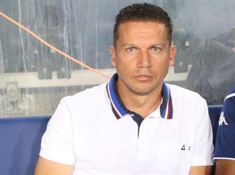 יחזור הביתה למשחק אחד. בכר (אלן שיבר)