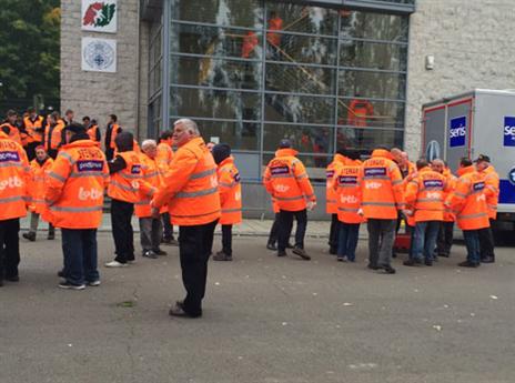 מחכים לשעת השין (צילום: מאיה רונן)