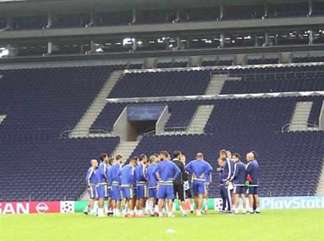 השקט שלפני הסערה. הדרגאו, ערב לפני (האתר הרשמי)