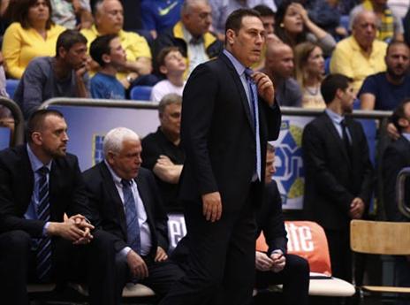 "אני לא מסינה או פיני גרשון". גודס (אלן שיבר)