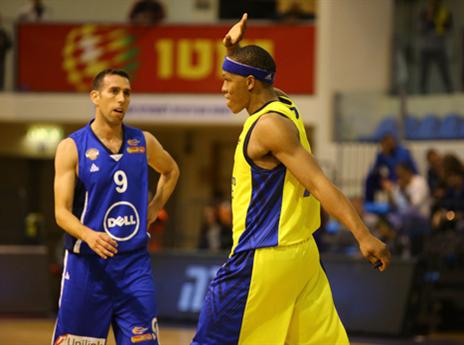 הול שמח מוקדם, רוט שמח בסיום (מנהלת הליגה, לירון מולדובן)