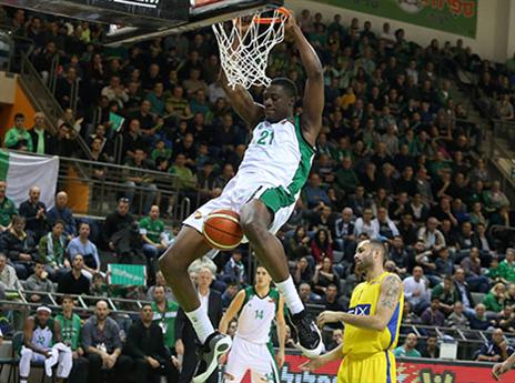 רוממה באוויר (יוסי שקל)