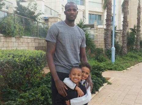 שון ג'יימס והילדים