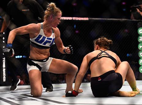 הולם עשתה היסטוריה (GETTYIMAGES)