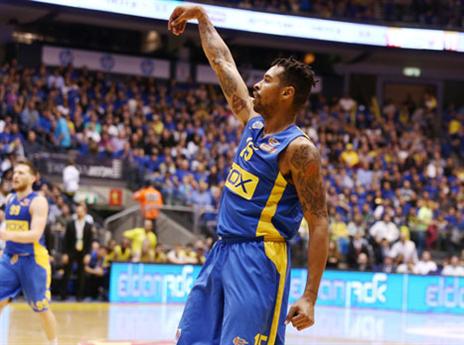 לנדסברג תרם את חלקו (אלן שיבר)