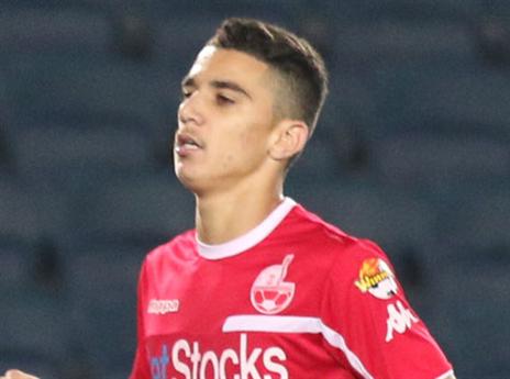 שער בכורה בבוגרים. ביטון (דני מרון)