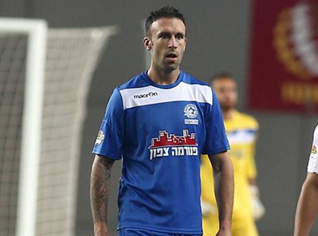 פריצה. חוזר לתמונת ההרכב (אלן שיבר)