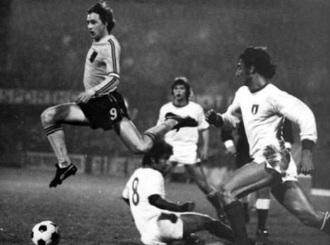 מלך העולם, גם בשחור-לבן (getty)