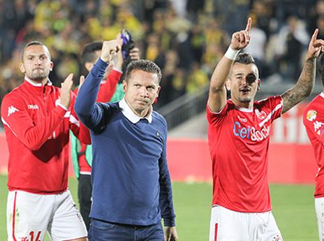 תלויים רק בעצמם. ב"ש (דני מרון)