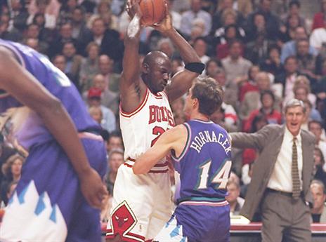 אם לא ג'ורדן, זה גם היה נגמר באליפות (gettyimages)