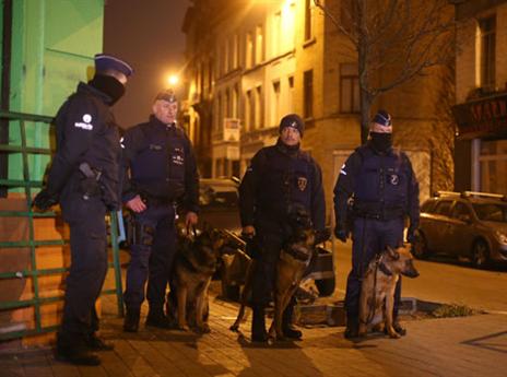 כוחות אבטחה בפאריס. היורו המאובטח אי פעם (Getty)