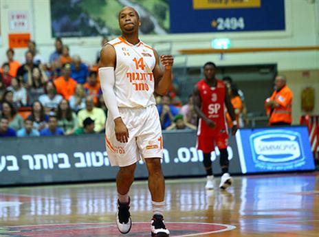 גיינס. 23 הנקודות שלו לא עזרו (מנהלת הליגה)