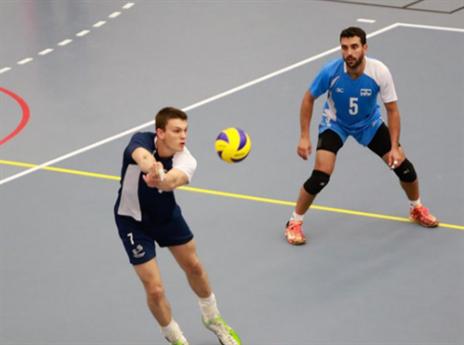 "שמחים למרות הטעויות שעשינו" (צילום: איגוד הכדורעף)