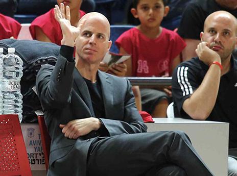 ניצחון דרמטי במשחק הראשון. פרנקו (אלן שיבר)