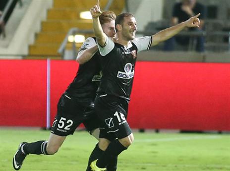 נשאר בסכנין. עותמאן (אלן שיבר)