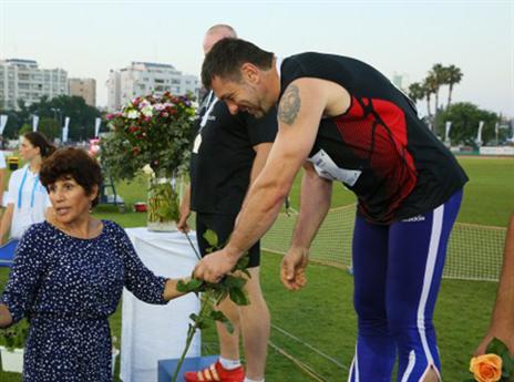 דריגול."היו צריכים לבעוט אותו" (איגוד האתלטיקה)