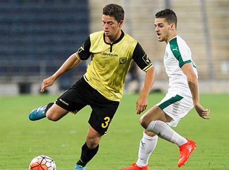 קלטינס פעיל באגף הימני (דני מרון)