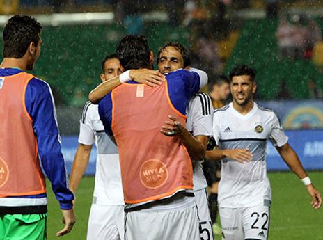 שער יקר של בניון (צילום: אודי ציטיאט)