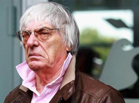 אקלסטון. ממשיך להסתבך