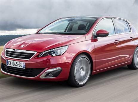 פיג'ו. בלובינסקי יכולים לחייך