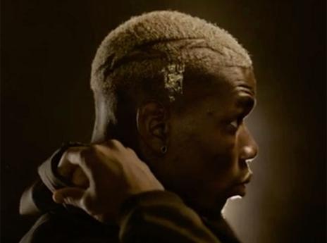 רשמית ביונייטד. פוגבה (האתר הרשמי של מנצ'סטר יונייטד)